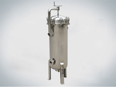 多袋式過濾機(jī) 多袋式過濾機(jī)